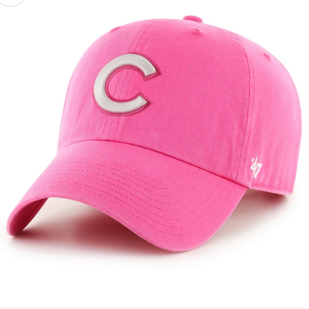 NWT Chicago Cubs Pink Infant Logo Hat